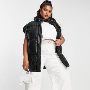 BRAND NEW-ASOS DESIGN Curve faux leather puffer vest in black